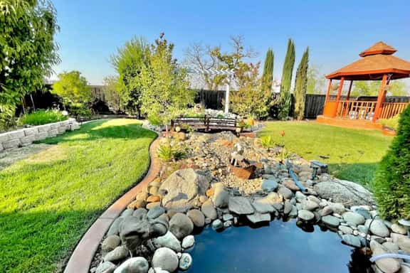 Tranquil Gardens Retreat | Mins to Thunder Valley - Image 1
